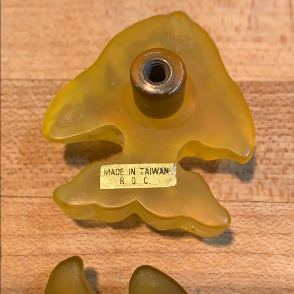 Drawer Handle Pulls/ Fish/ set of 4 - Picture 2 of 5